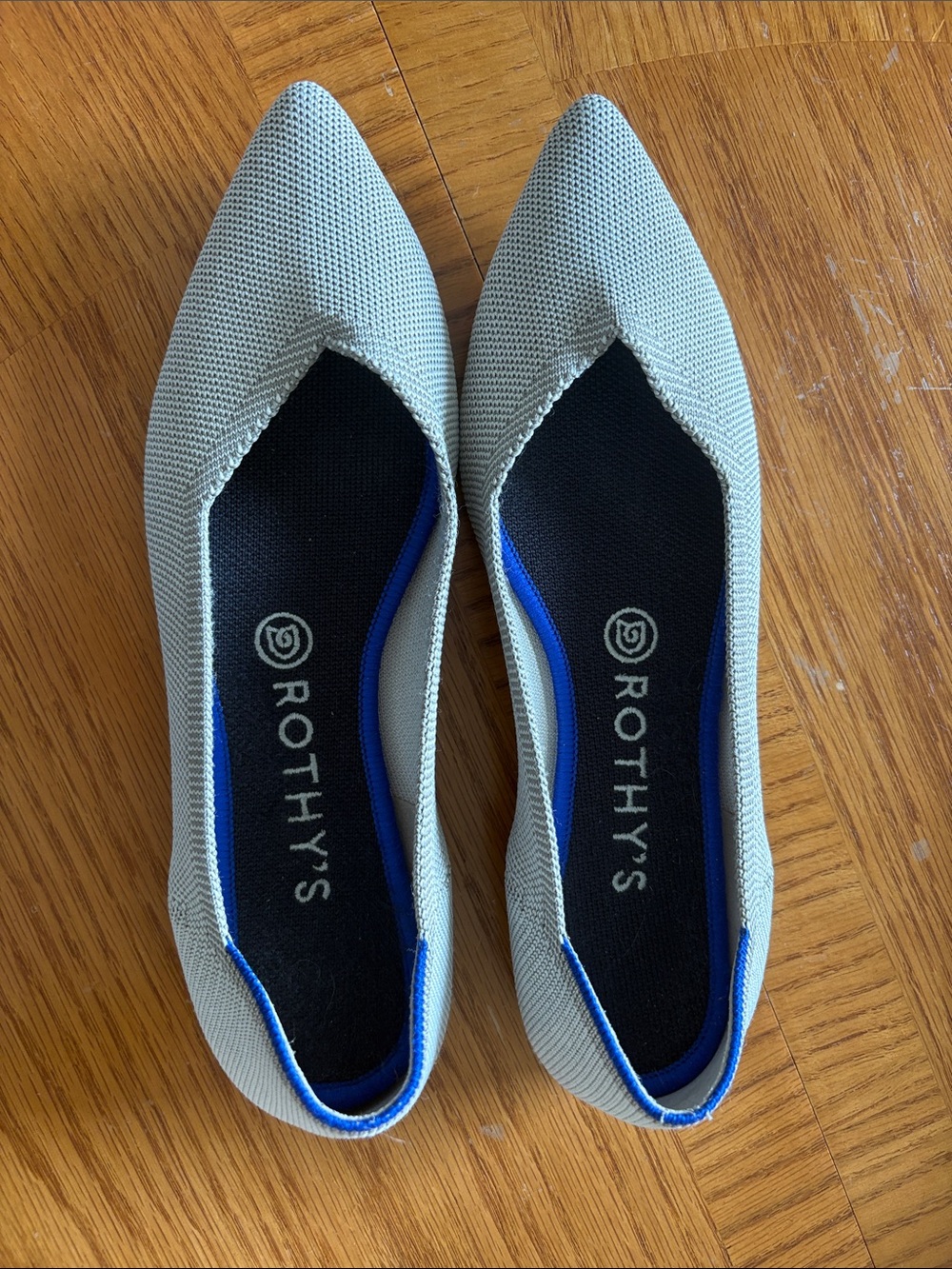 Rothy's Pointed Knit Flats in Light Gray with Blue Trim